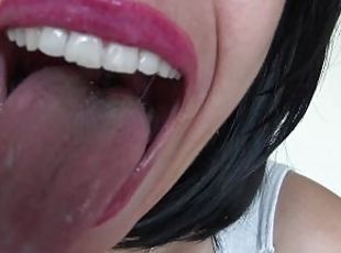 Milf Mouth And Throat Fetish