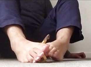 Do you have a big Banana ????? - Banana Footjob - Manlyfoot - you will go bananas for this video ????