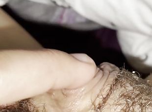 klitoris, hårete, svær, onani, orgasme, pussy, alene