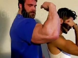 One of the most giant bodybuilder Mike Thorson lifting dudes like toys