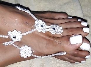 Goddess Feet, is back and makes me explode with exciting Toejob